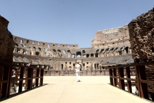 Like a gladiator!